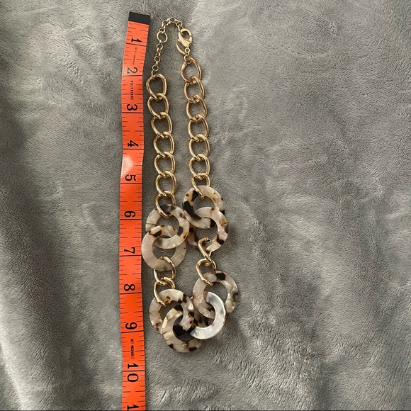 Banana Republic resin necklace - Picture 4 of 4